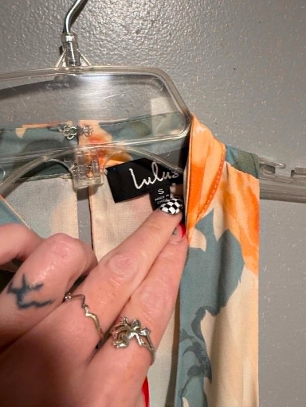 Lulu's Mini Dress Small - Picture 4 of 7